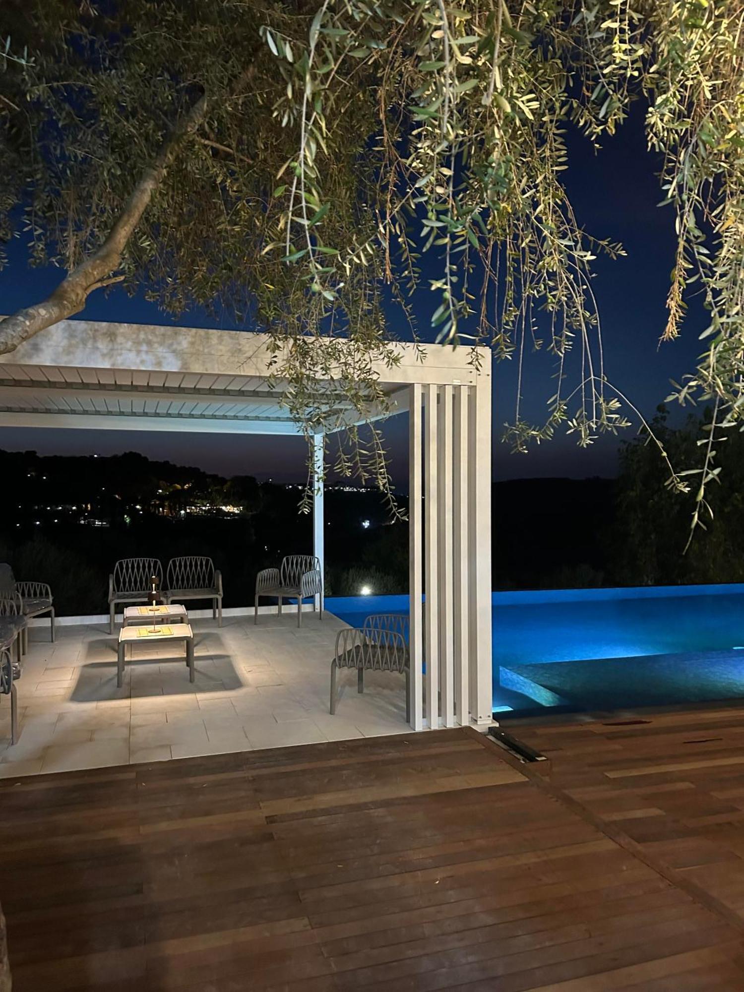 Отель Borgo Nocchiara Карлентини Экстерьер фото